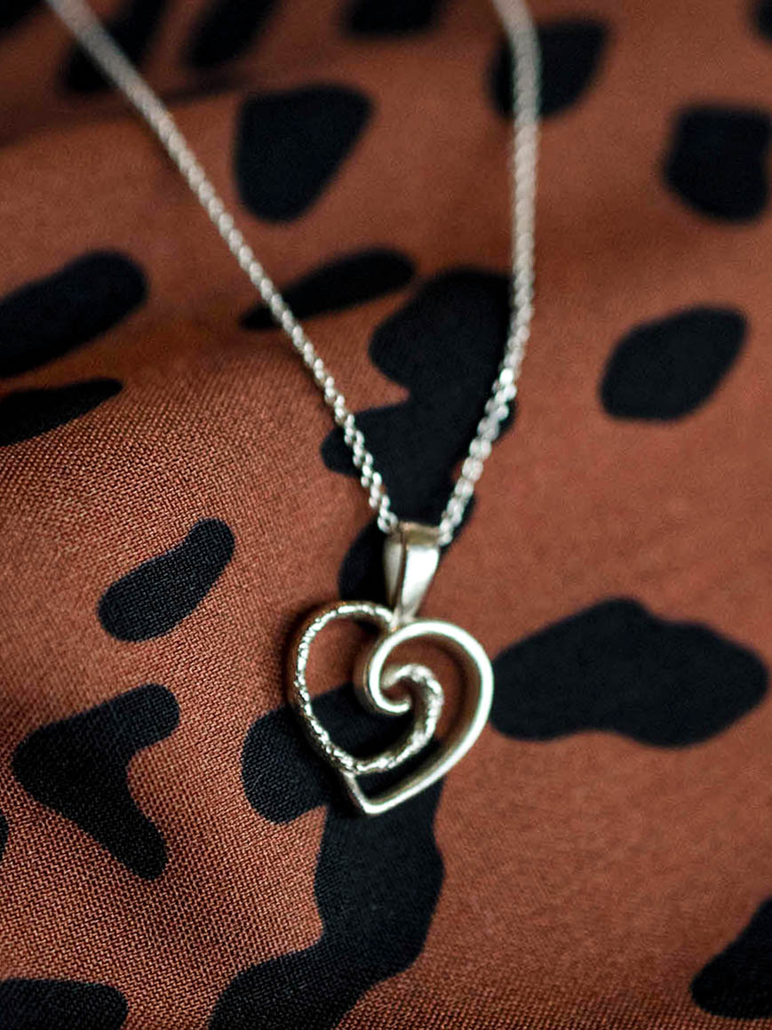 KOLIE-ASIMENIA-KARDIA-YIN-YANG (4)